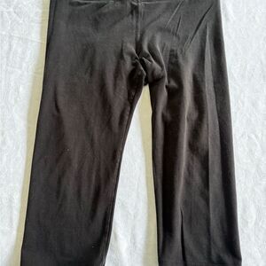 Old Navy woman’s workout black Capri size xl